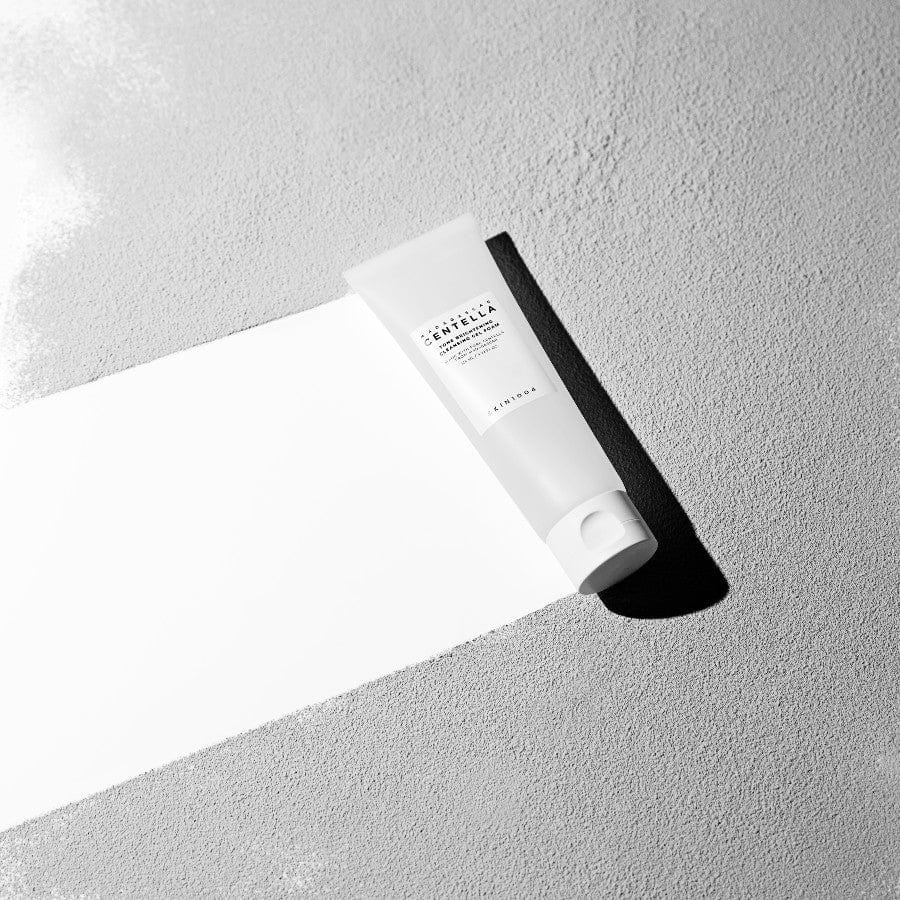 Skin1004 Madagascar Centella Brightening Cleansing Foam