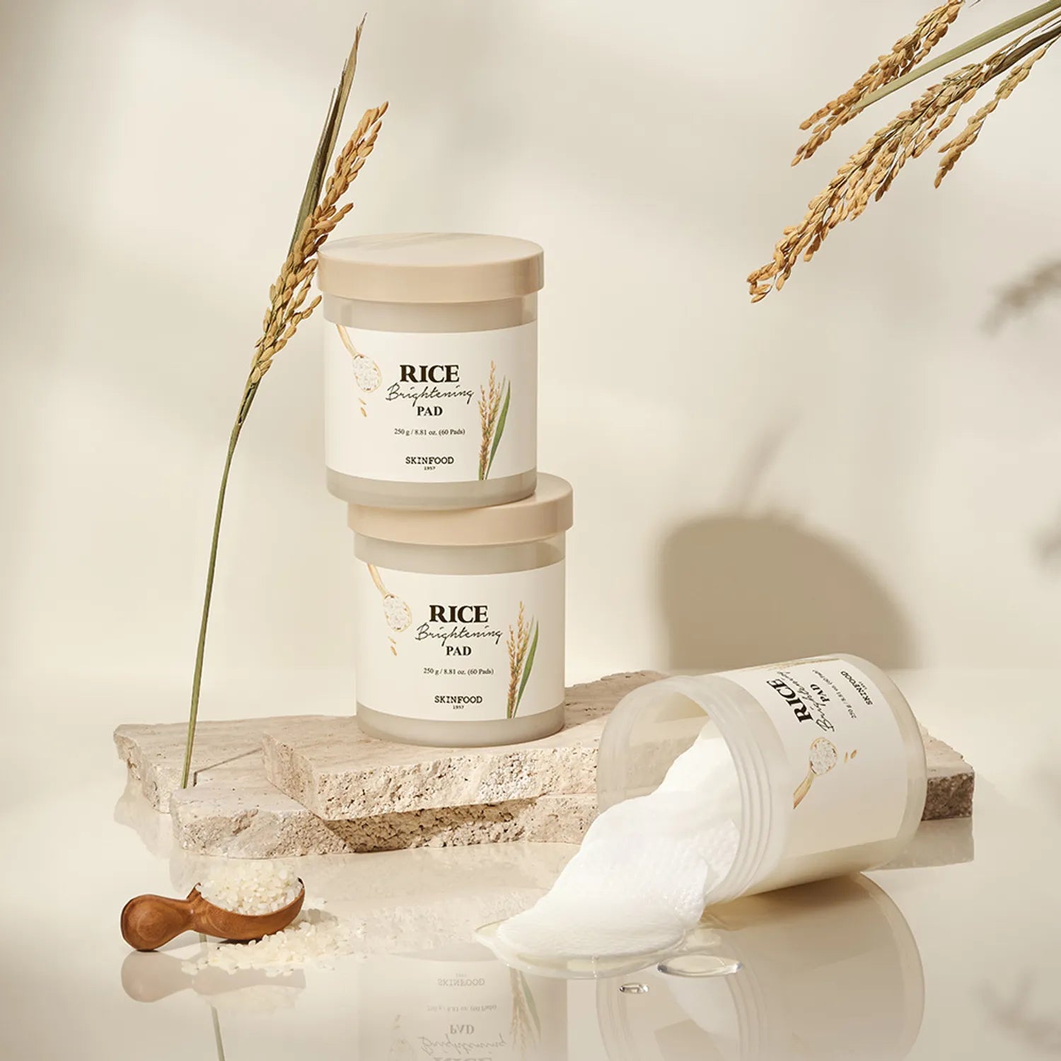 Skinfood brightening toner pads